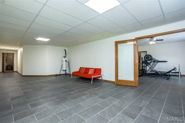 $655,000 | 31899 Red Oak Drive, Brighton, IL 62012