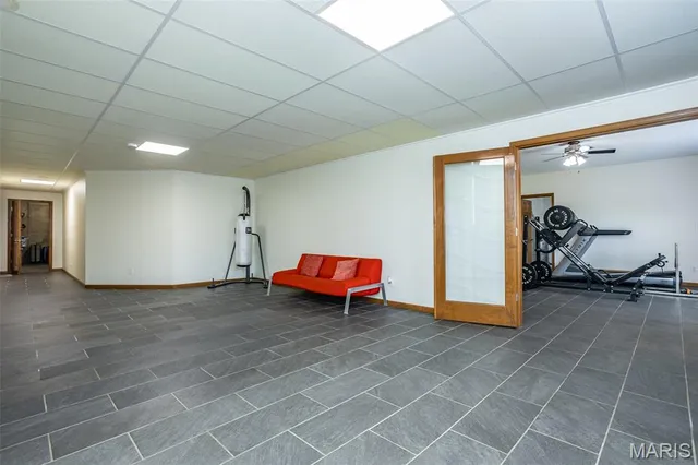 $665,000 | 31899 Red Oak Drive, Brighton, IL 62012