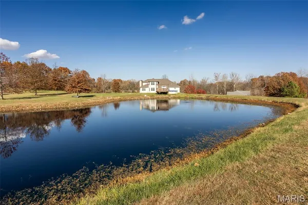 $655,000 | 31899 Red Oak Drive, Brighton, IL 62012