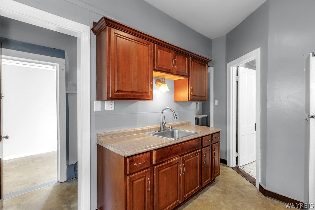 175 Congress Street Buffalo, NY 14213 - Photo 18 of 48 1st floor: Kitchen