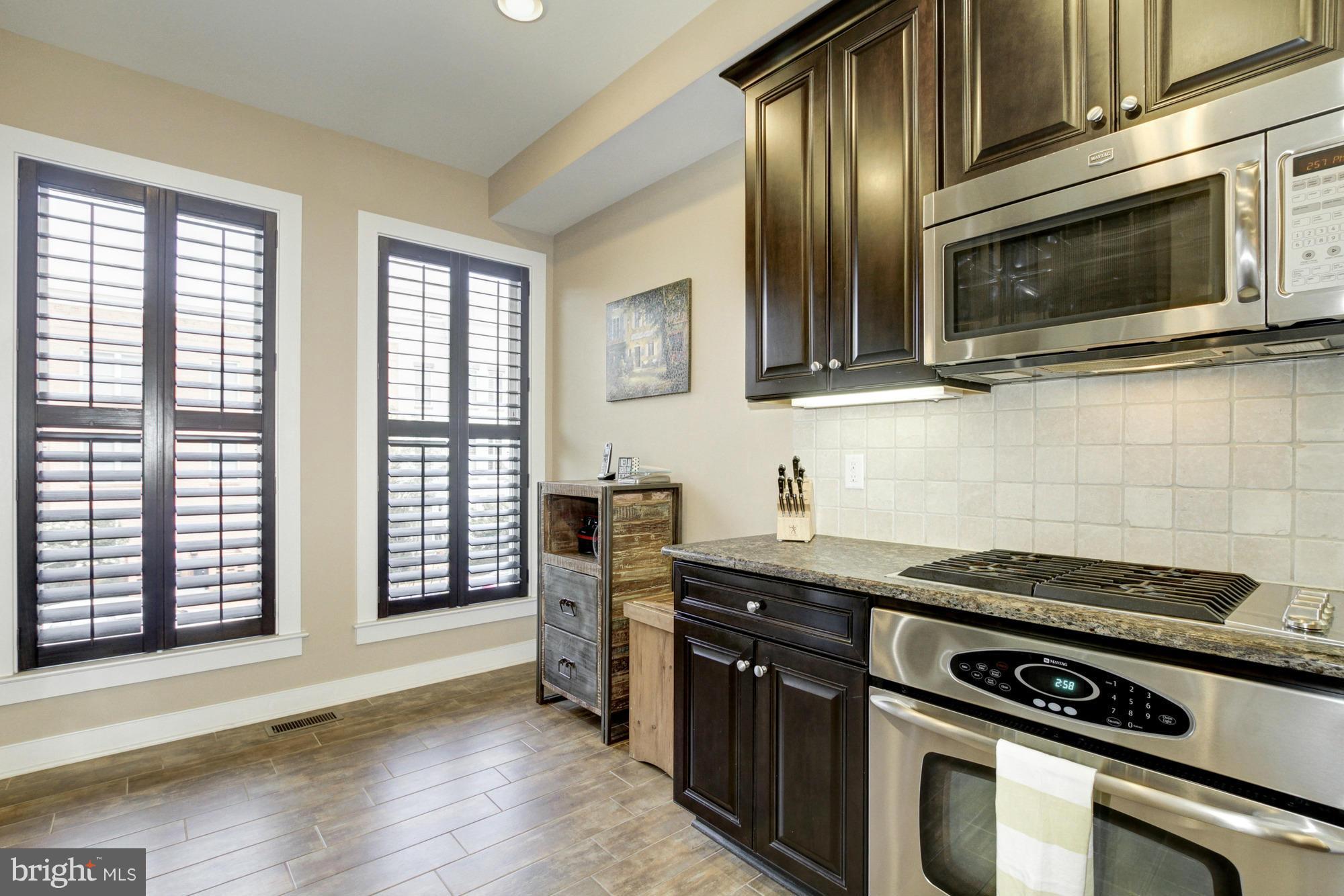 919 4th Street Southeast Washington, DC 20003 - Photo 12 of 30 Kitchen