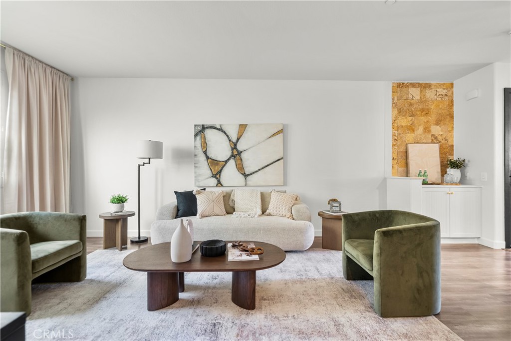 22157 Barrington Way Saugus, CA 91350 - Photo 13 of 46