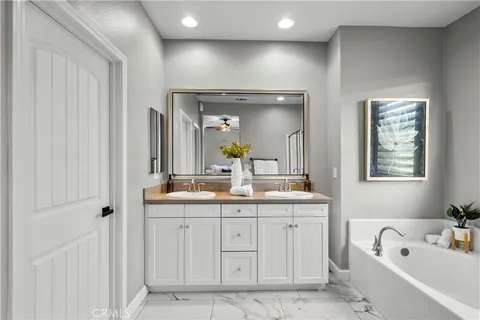 $775,000 | 22157 Barrington Way, Saugus, CA 91350