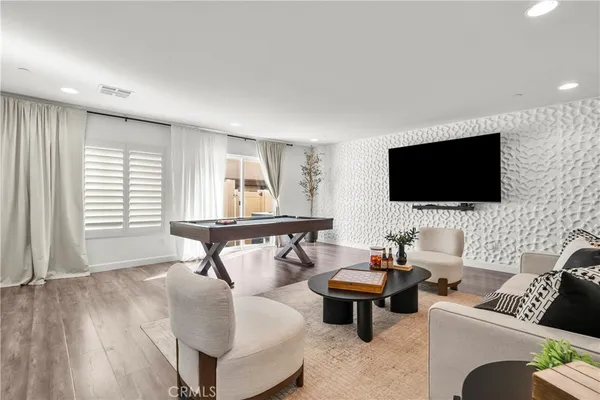 $775,000 | 22157 Barrington Way, Saugus, CA 91350