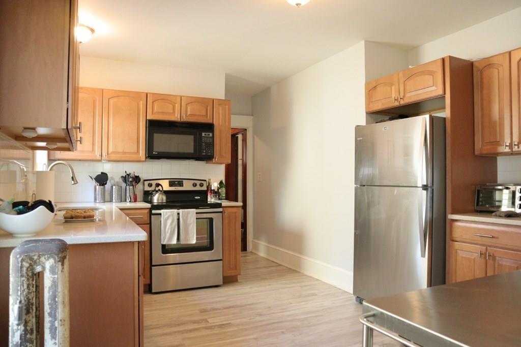 55 Blake Street Springfield, MA 01108 - Photo 16 of 27