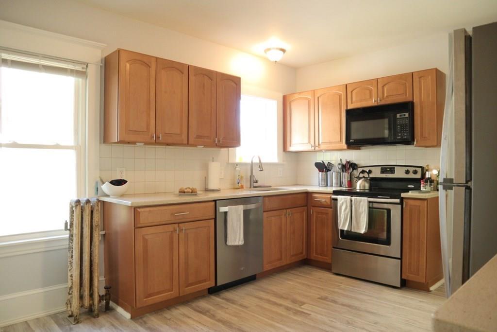 55 Blake Street Springfield, MA 01108 - Photo 18 of 27