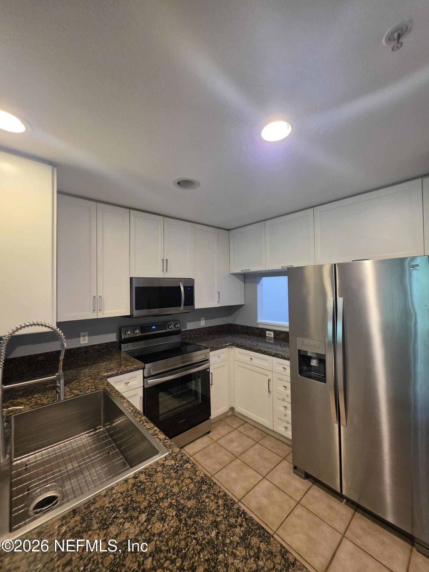 9745 Touchton Road, Unit 2525 Jacksonville, FL 32246 - Photo 6 of 22 KakaoTalk_20260623_193732952_17