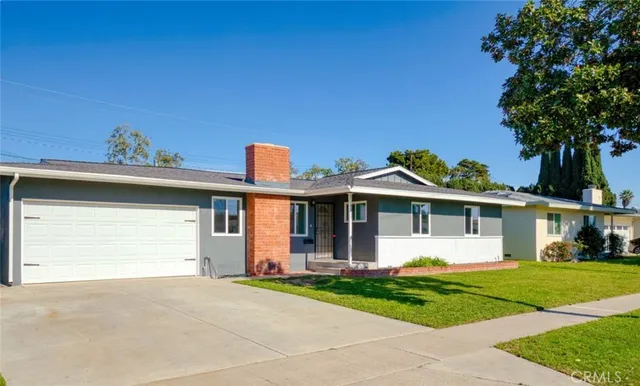 $985,000 | 1737 West Cris Avenue, Anaheim, CA 92804