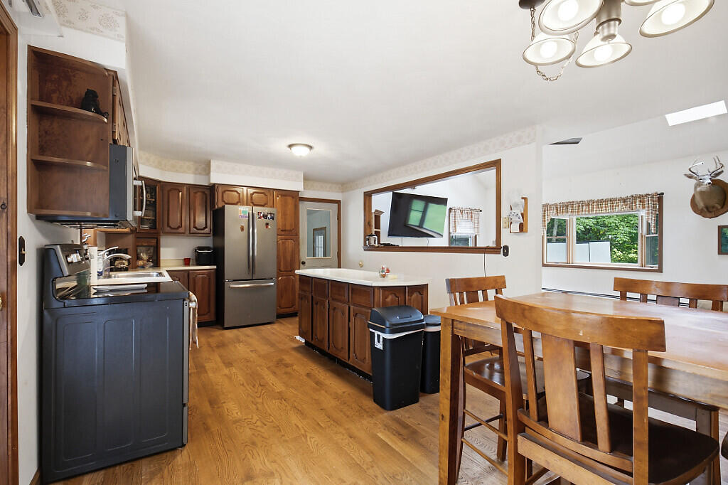 48 Foss Hill Road Benton, ME 04901 - Photo 8 of 46 08_BP5A3865_DxO_mls