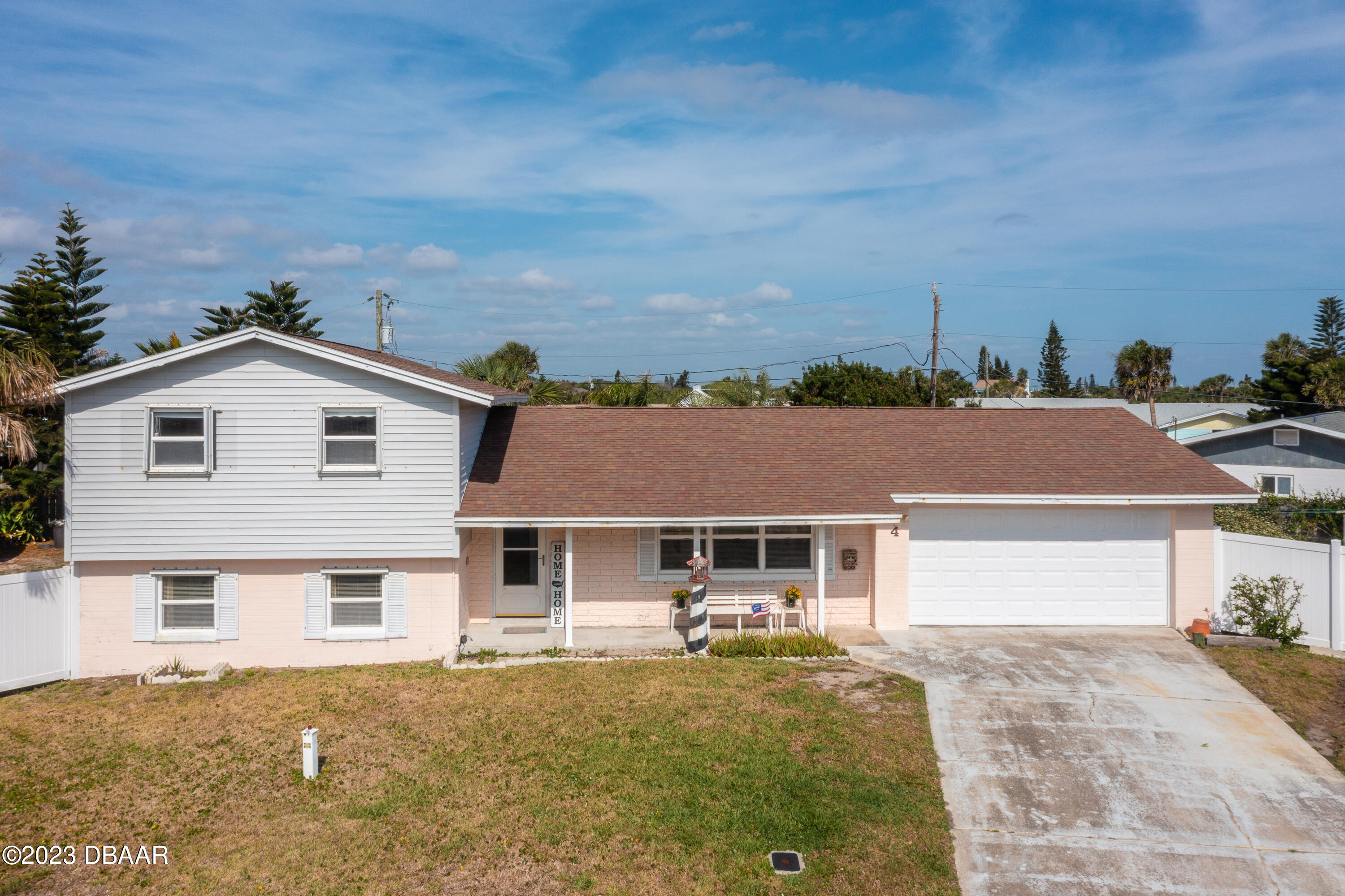 4 Emerald Isle Circle Ormond Beach, FL 32176 - Photo 1 of 21 Front View