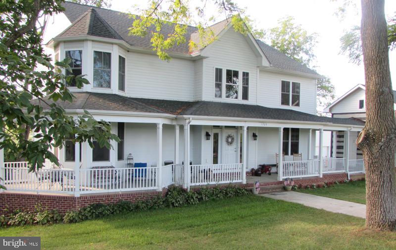 Historically Inspired Farm in Bachmans Valley