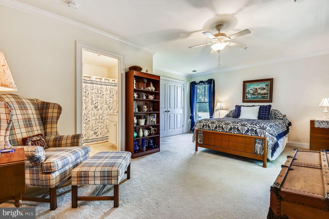 1705 Bachmans Valley Road Westminster, MD 21157 - Photo 20 of 26 Expansive guest suite with full bath