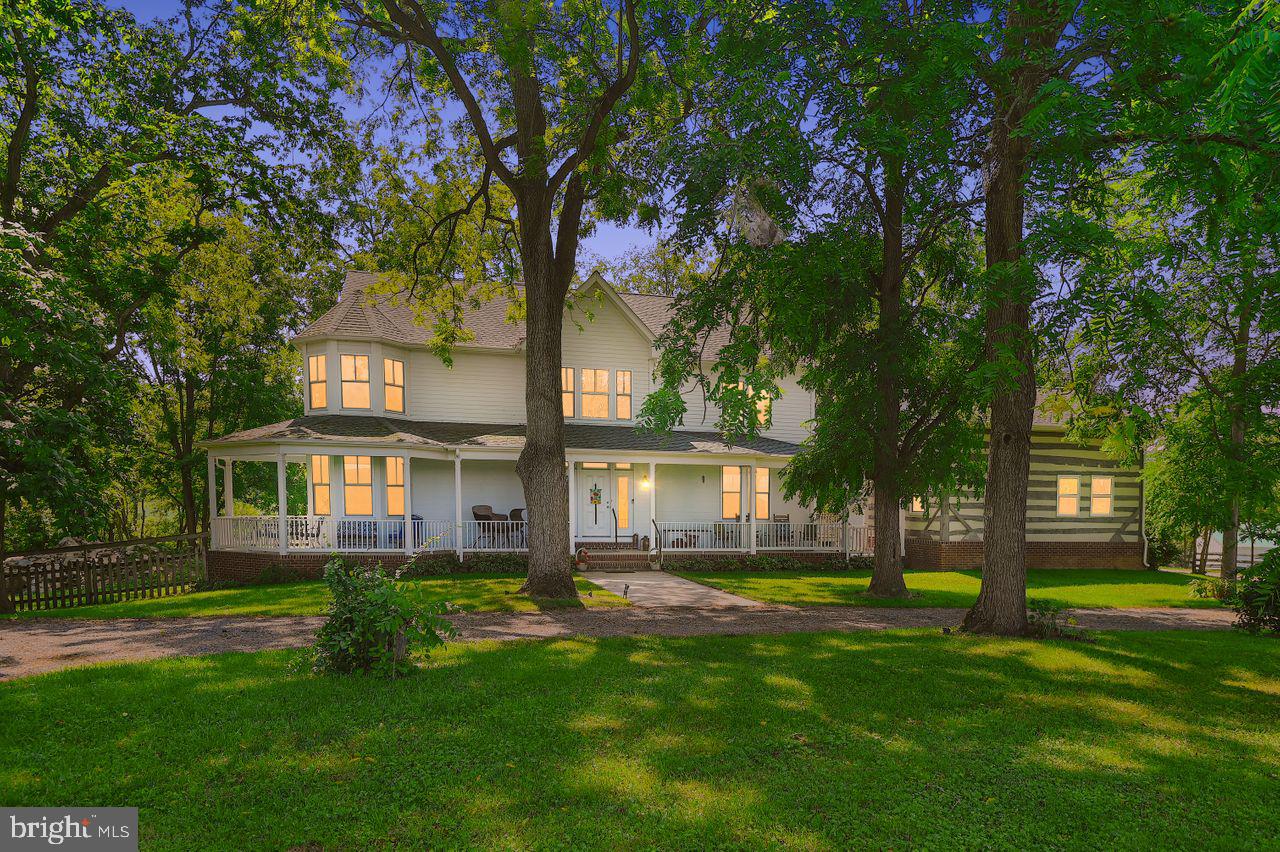 1705 Bachmans Valley Road Westminster, MD 21157 - Photo 7 of 26 Evening glow welcomes guests