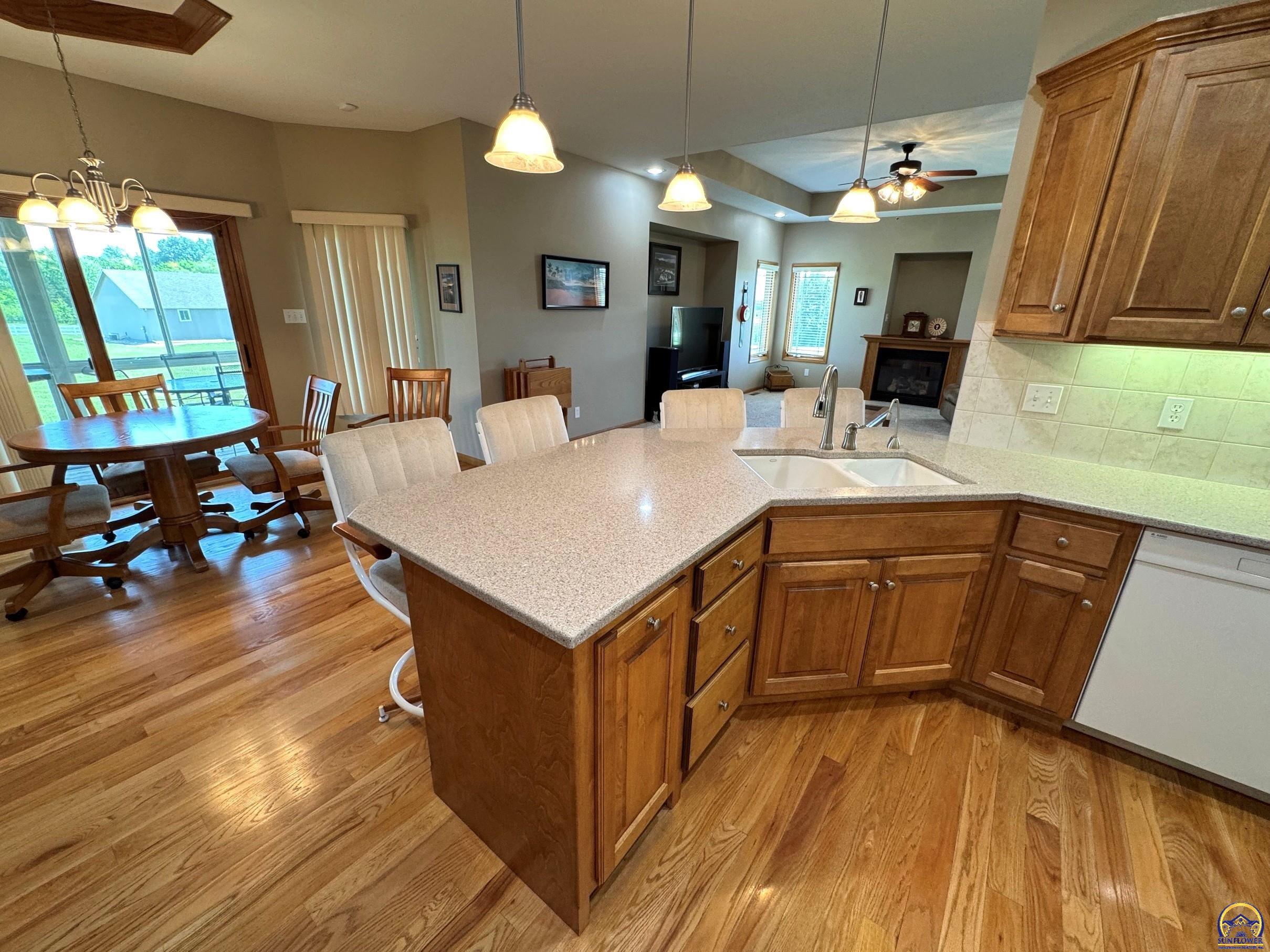 5230 Southwest Knudsen Road Topeka, KS 66610 - Photo 13 of 44