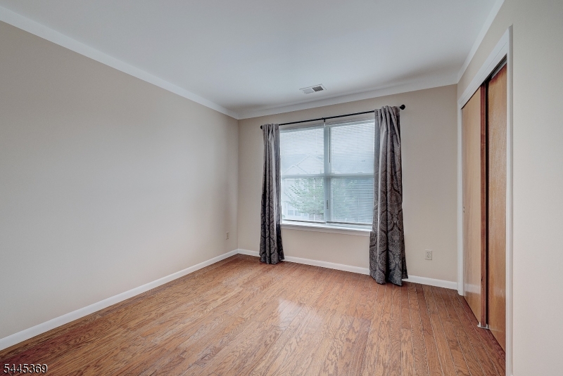 32 Rebecca Road East Hanover, NJ 07936 - Photo 21 of 35