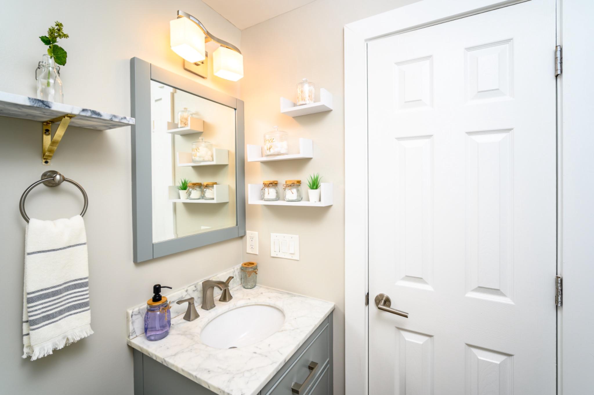 5053 Sheriff Road Northeast Washington, DC 20019 - Photo 18 of 32 Chic 1 bathroom with modern accents.