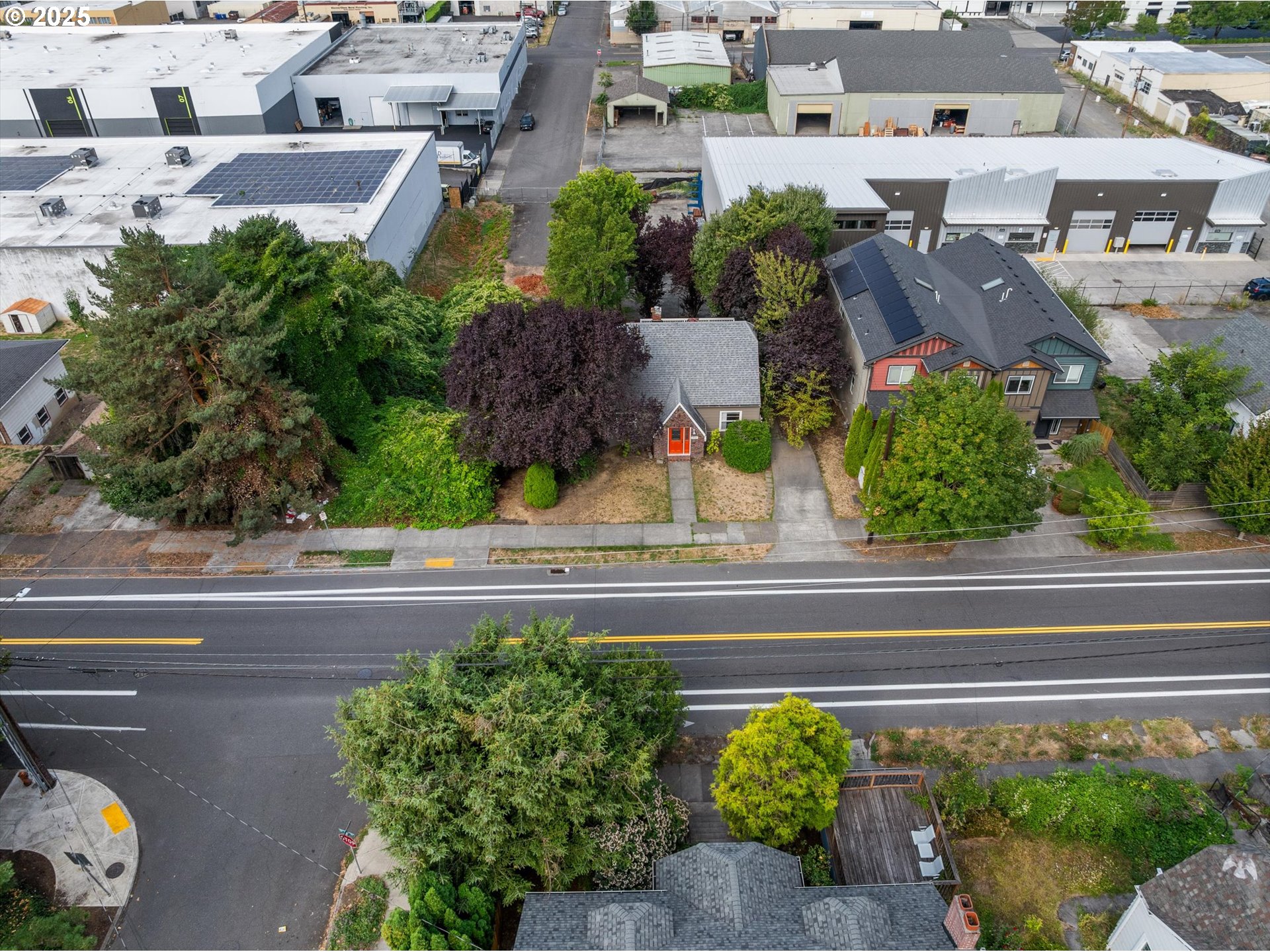 4737 Southeast 28th Avenue Portland, OR 97202 - Photo 14 of 14