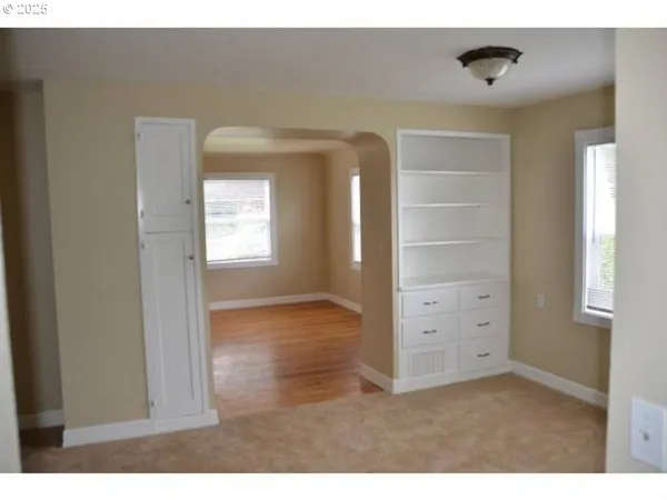 $700,000 | 4737 Southeast 28th Avenue, Portland, OR 97202