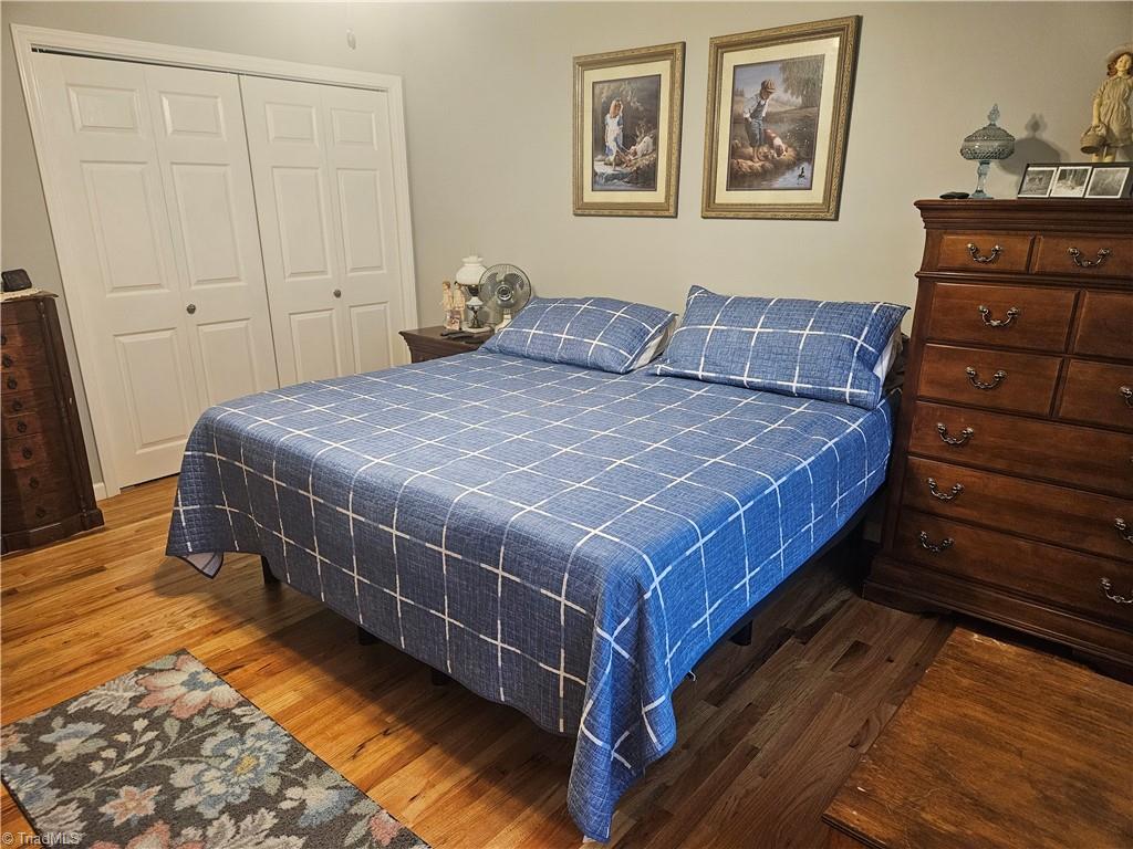 925 Mountain View Road King, NC 27021 - Photo 27 of 40