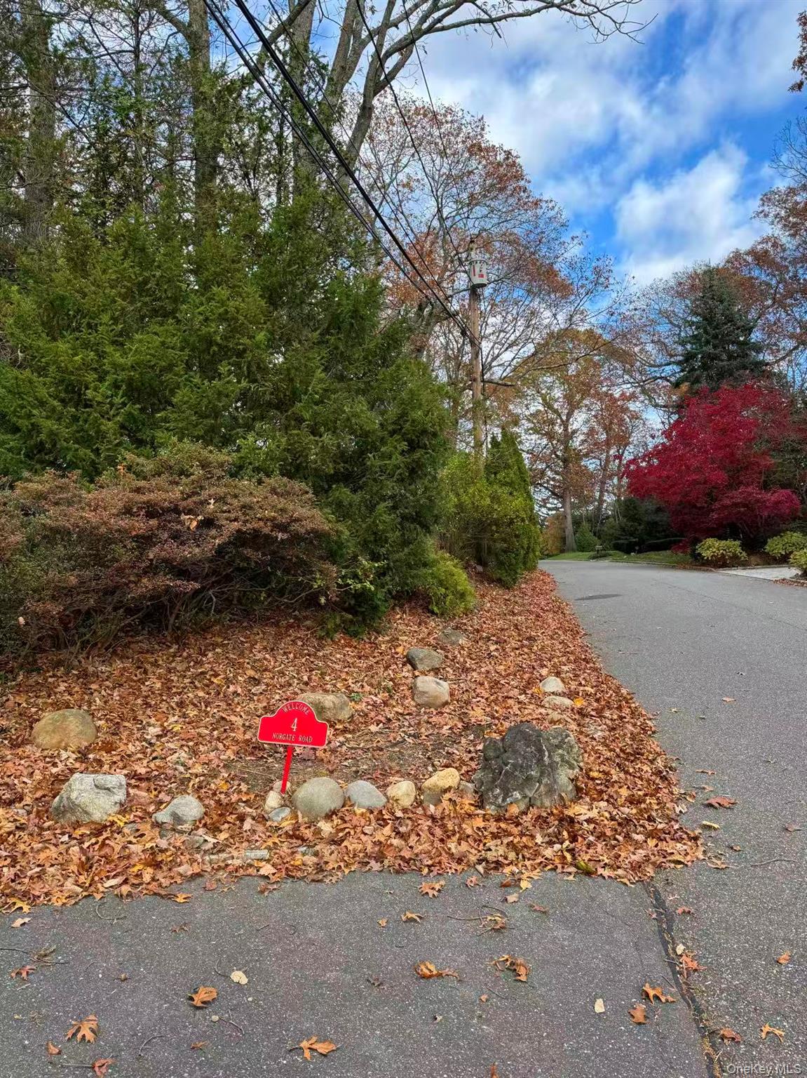 4 Norgate Road Glen Head, NY 11545 - Photo 3 of 25