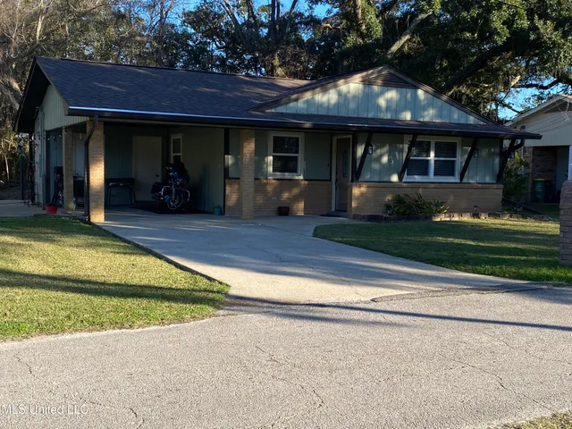 $185,000 | 104 Twin Cedar Avenue, Long Beach, MS 39560