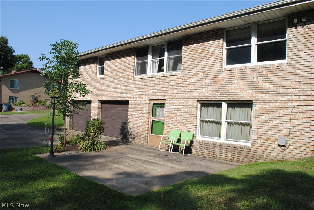 925 Minerva Road Southeast Magnolia, OH 44643 - Photo 7 of 9 Gallery Image 7