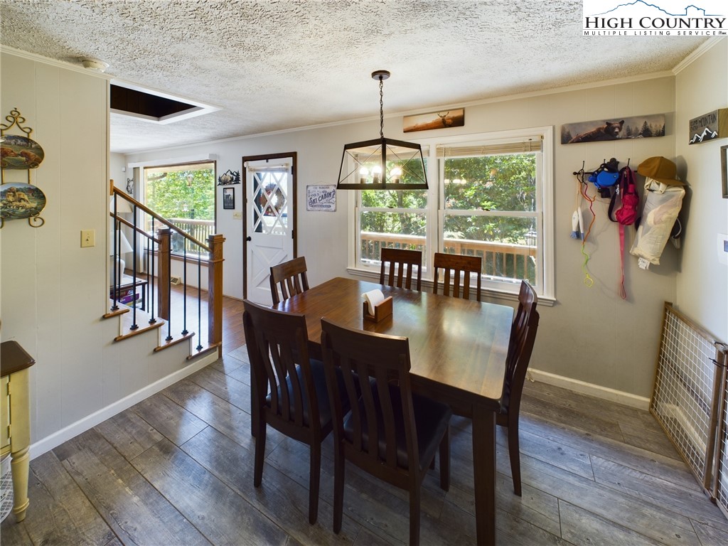 2994 Holloway Mtn Road Blowing Rock, NC 28605 - Photo 4 of 14