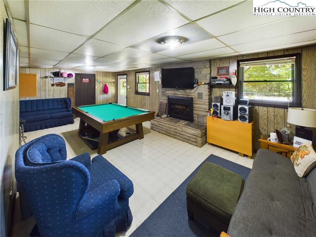 2994 Holloway Mtn Road Blowing Rock, NC 28605 - Photo 7 of 14