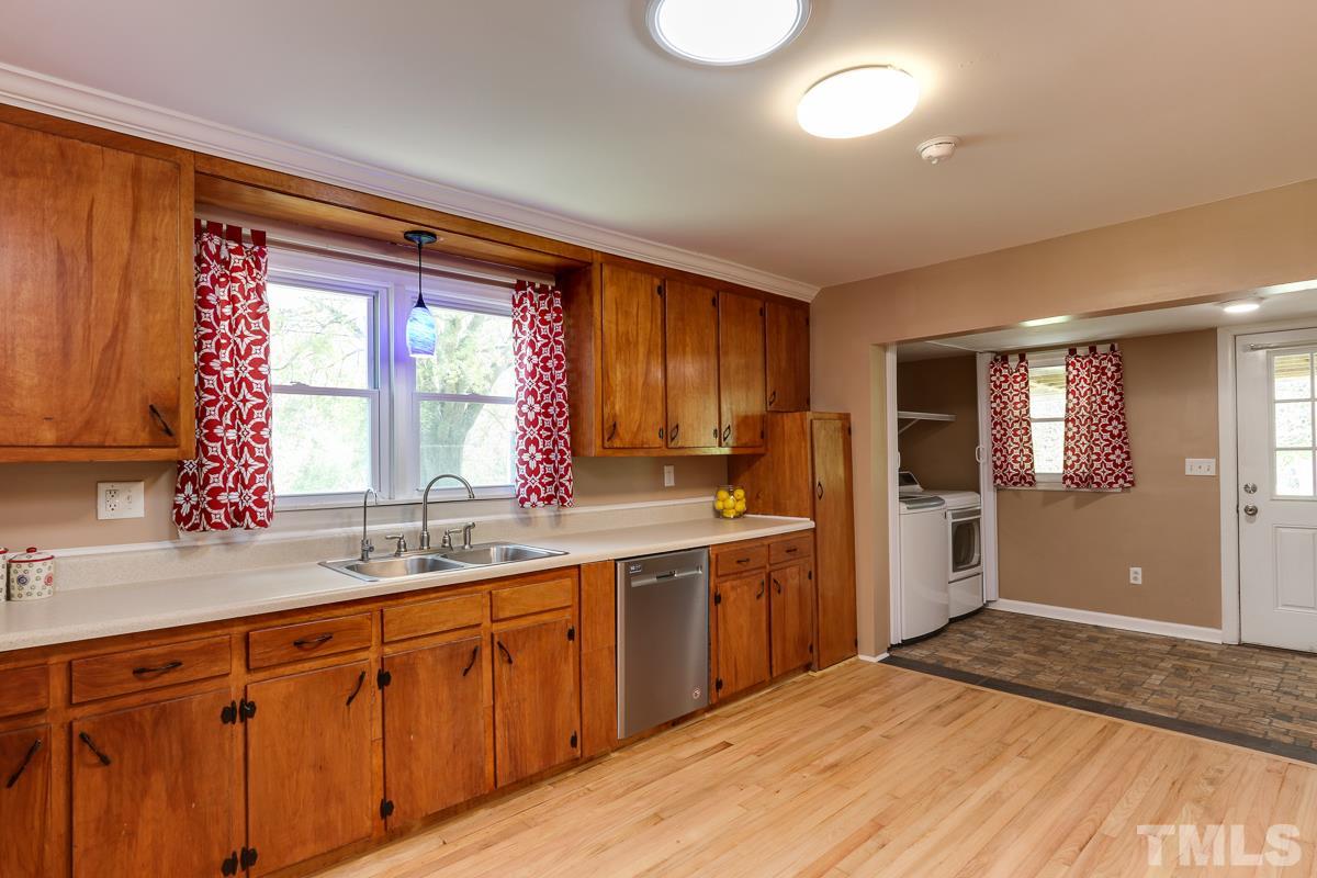 3409 Tryon Road Raleigh, NC 27603 - Photo 4 of 20 Gallery Image 4