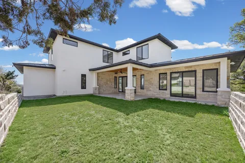 $949,999 | 1020 Mountain Leather Drive, Horseshoe Bay, TX 78657