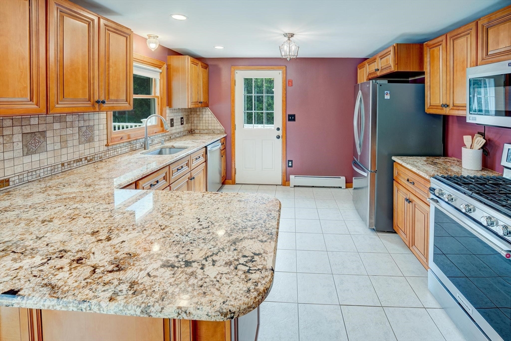 4 Mill Road Chelmsford, MA 01824 - Photo 8 of 31 Gallery Image 8