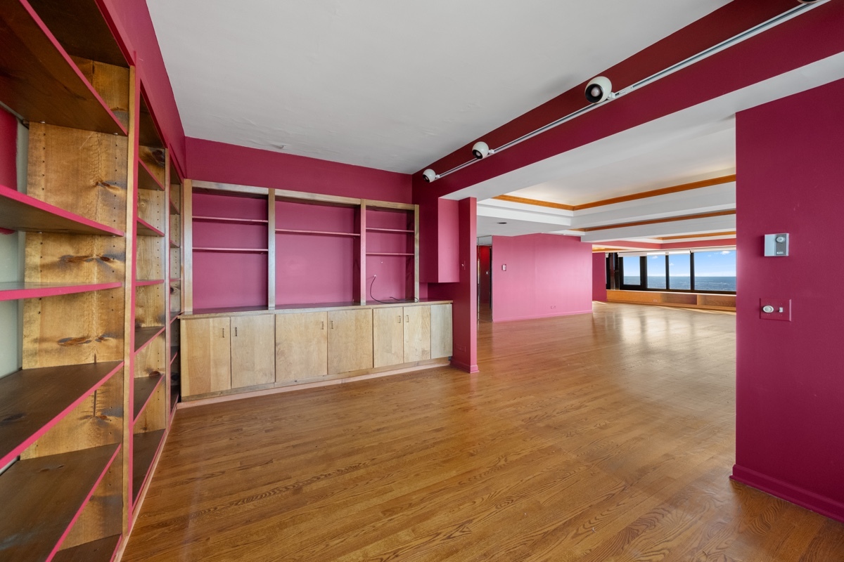 175 East Delaware Place, Unit 840102 Chicago, IL 60611 - Photo 21 of 45