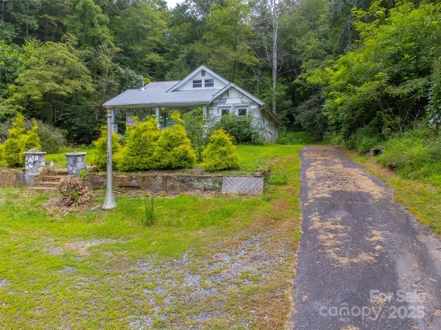 $550,000 | 105 Marble Drive, Sylva, NC 28779
