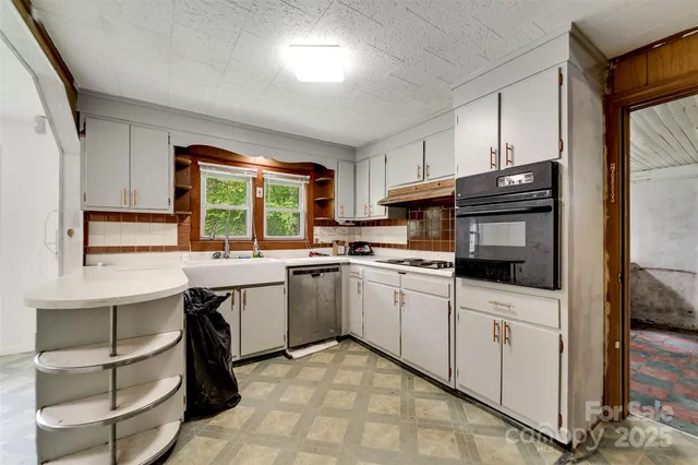 $550,000 | 105 Marble Drive, Sylva, NC 28779