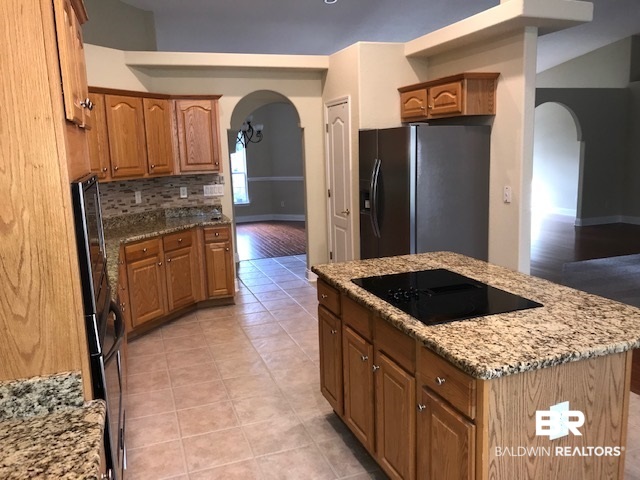 4620 Starboard Lane Orange Beach, AL 36561 - Photo 6 of 33 Upgraded kitchen
