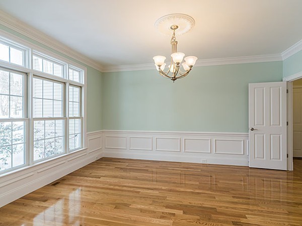 3 Bryn Mawr Road Wellesley, MA 02482 - Photo 7 of 23