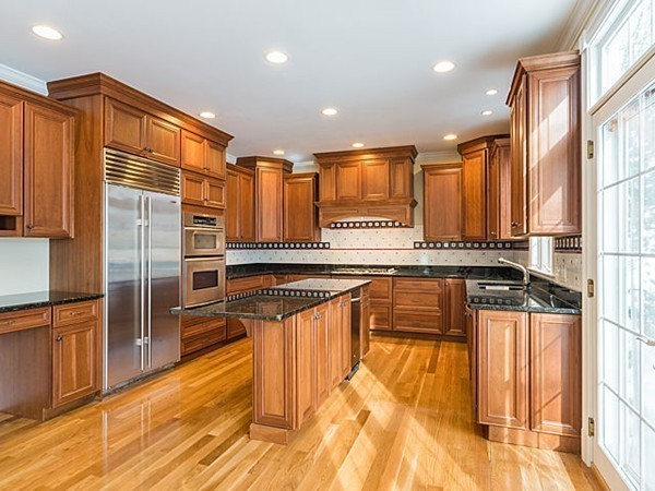 3 Bryn Mawr Road Wellesley, MA 02482 - Photo 10 of 23