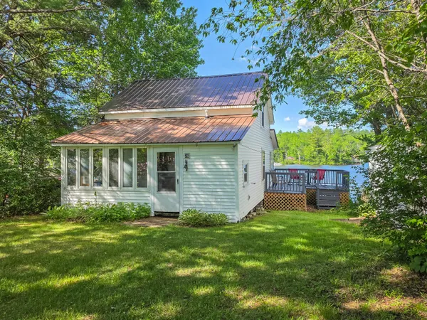 $289,000 | 26 North Avenue, Roxbury, ME 04275