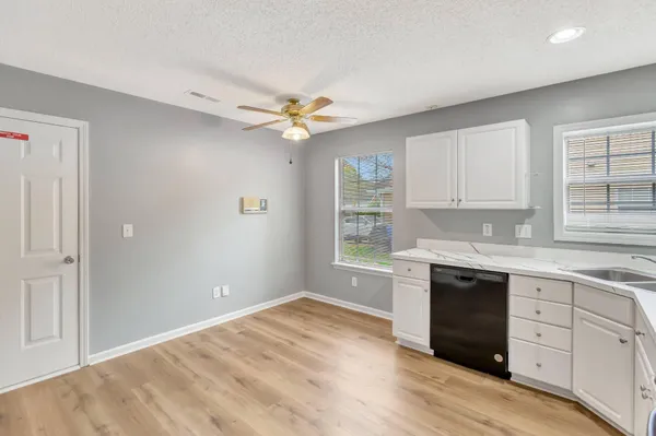 $2,100 | 8565 Brookforest Drive, North Charleston, SC 29406