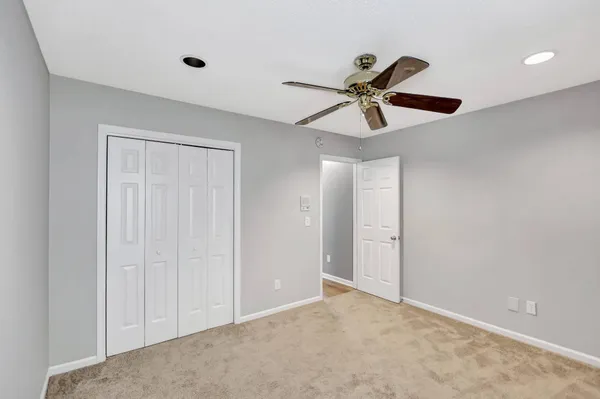 $2,100 | 8565 Brookforest Drive, North Charleston, SC 29406