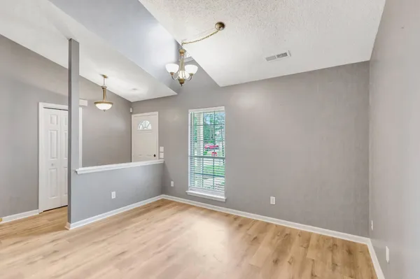 $2,100 | 8565 Brookforest Drive, North Charleston, SC 29406