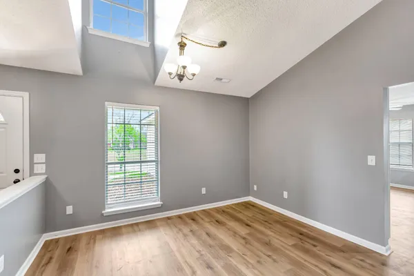 $2,100 | 8565 Brookforest Drive, North Charleston, SC 29406