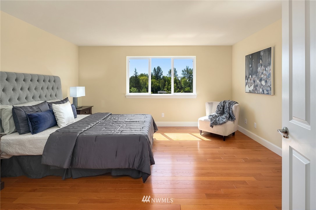 16023 Southeast 137th Terrace Renton, WA 98059 - Photo 14 of 24