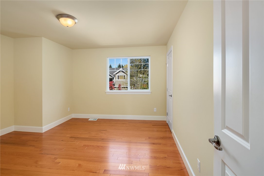 16023 Southeast 137th Terrace Renton, WA 98059 - Photo 21 of 24