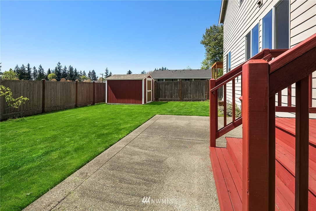 16023 Southeast 137th Terrace Renton, WA 98059 - Photo 23 of 24