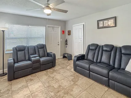 $2,400 | 1620 Northwest 11th Place, Fort Lauderdale, FL 33311