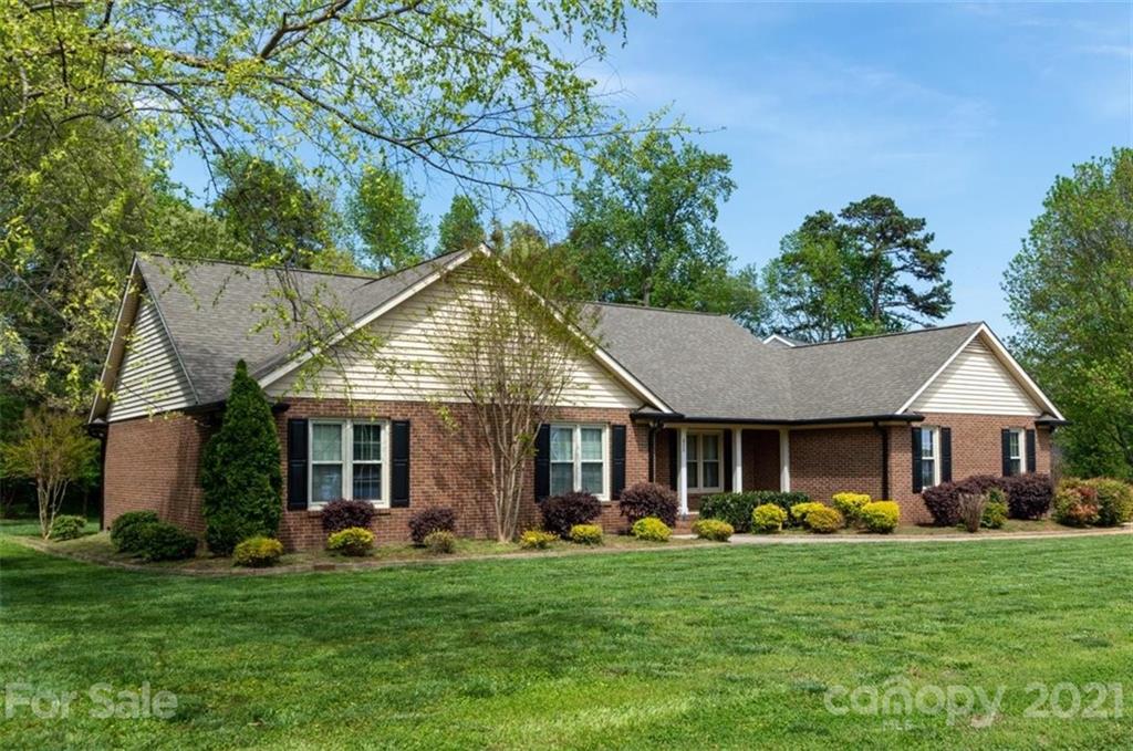 620 Peacehaven Road Kannapolis, NC 28083 - Photo 2 of 25 Gallery Image 2