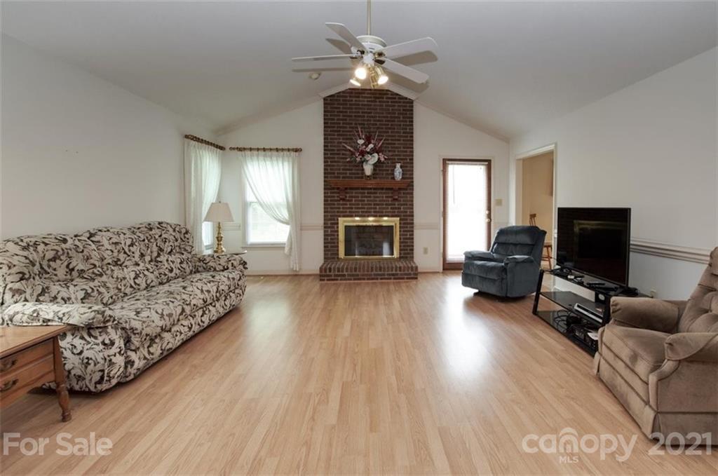 620 Peacehaven Road Kannapolis, NC 28083 - Photo 20 of 25 Gallery Image 20
