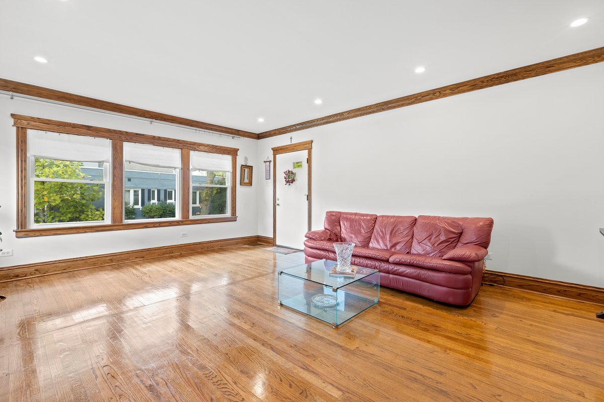 183 Northgate Road Riverside, IL 60546 - Photo 9 of 30