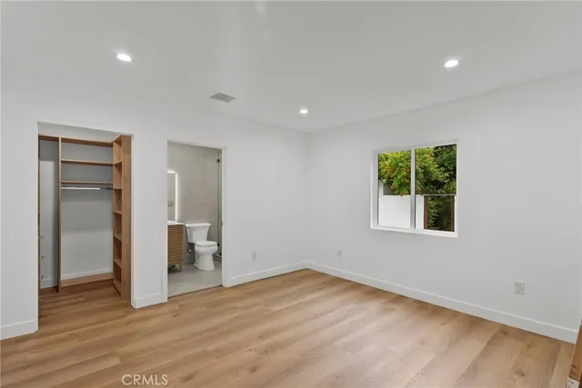 $5,000 | 5730 Stansbury Avenue, Van Nuys, CA 91401